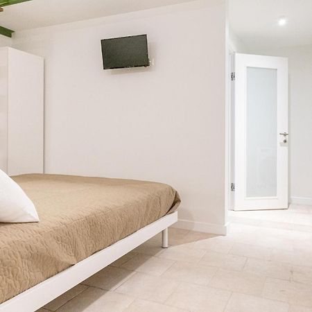 Casa Ape Regina - Puglia Mia Apartments Monopoli Esterno foto